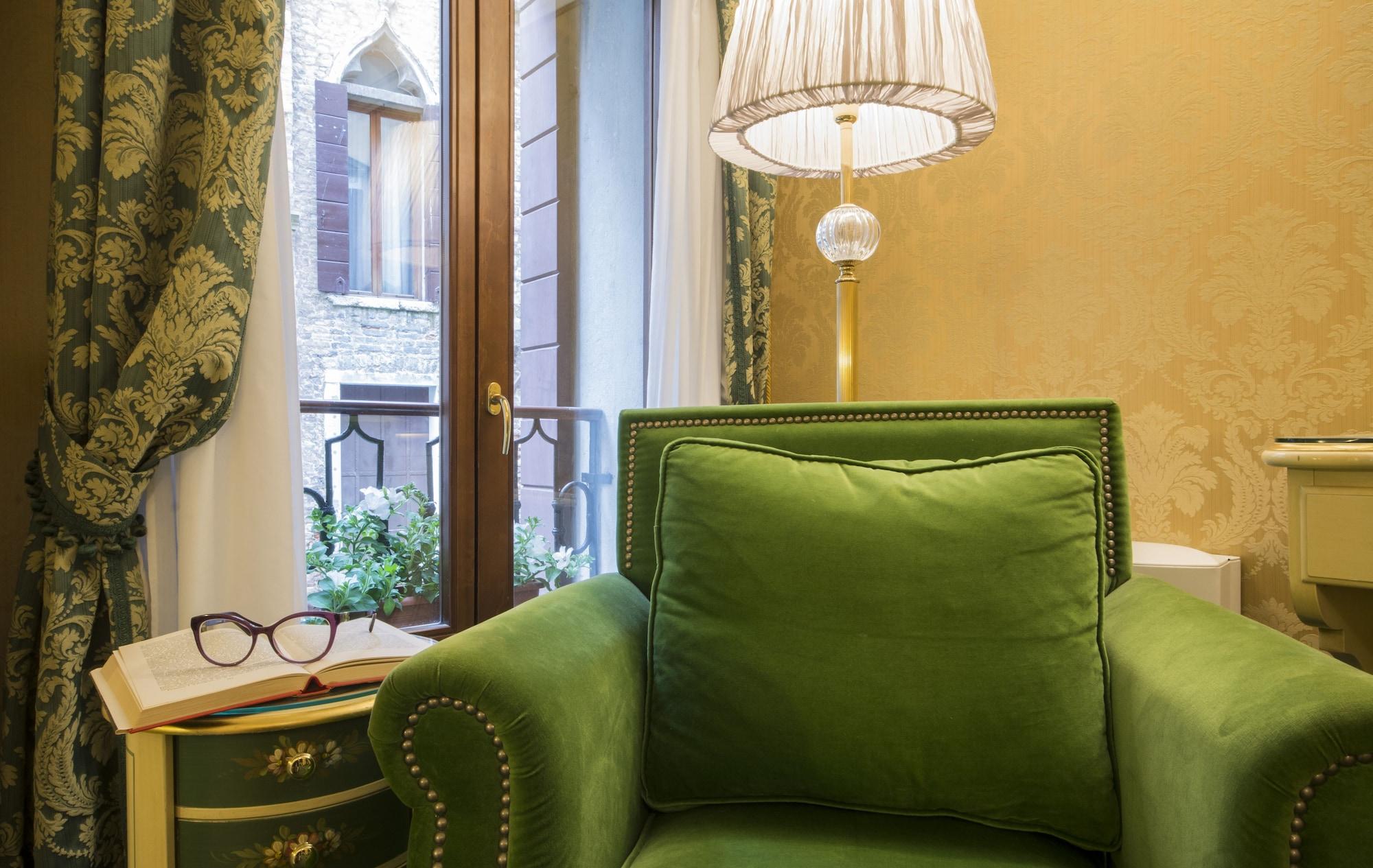 Hotel Becher Венеція Екстер'єр фото