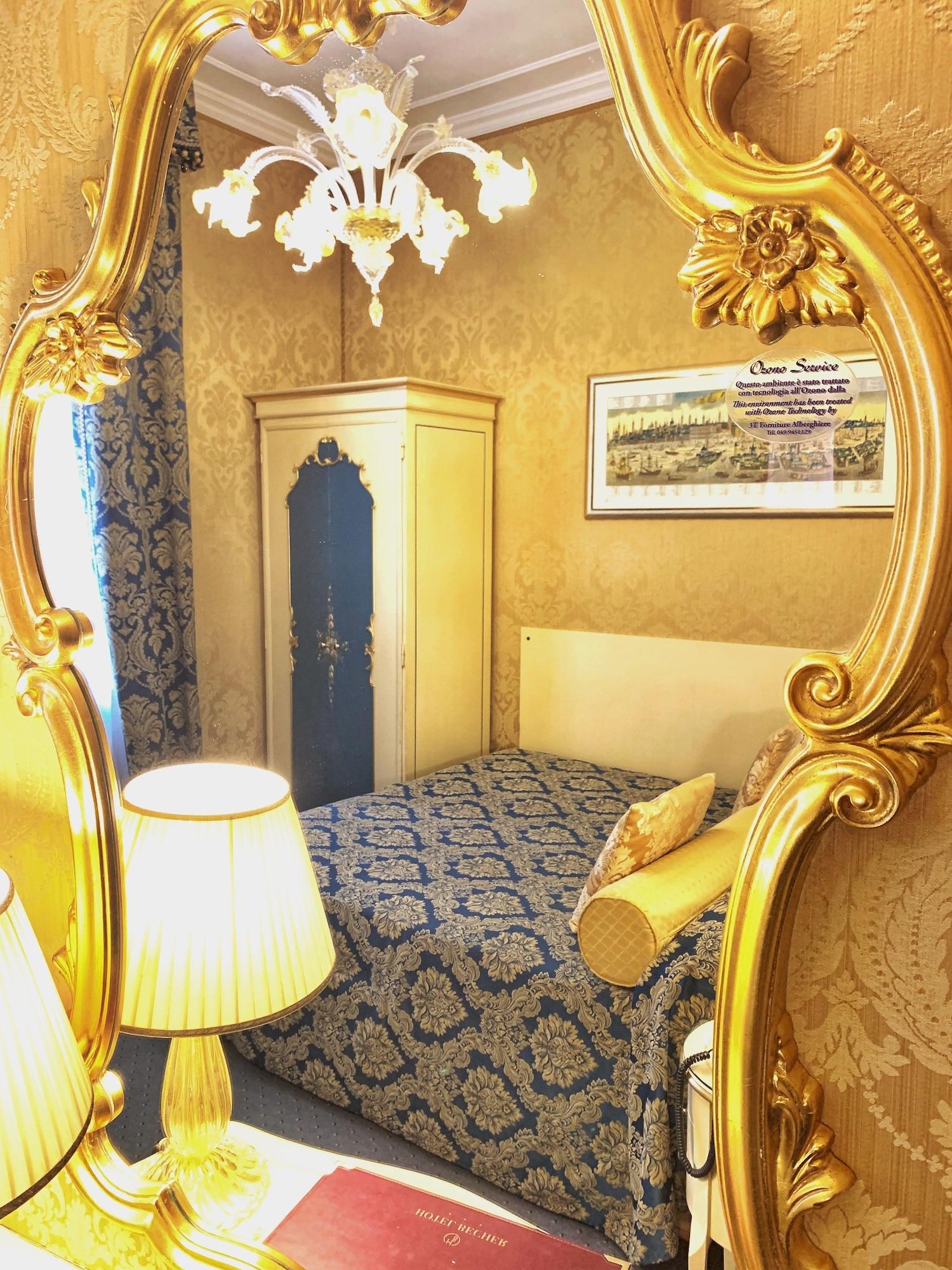 Hotel Becher Венеція Екстер'єр фото