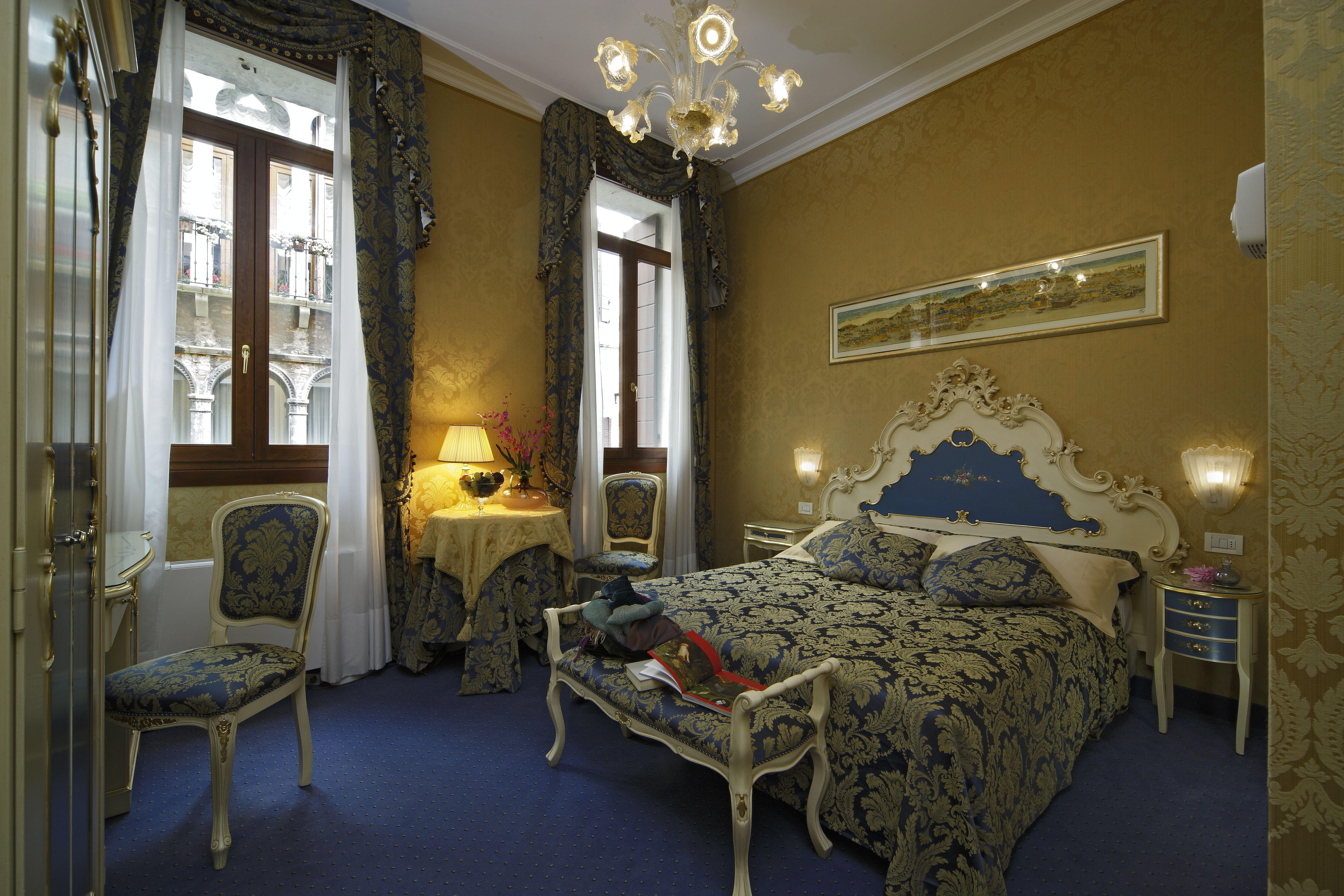 Hotel Becher Венеція Номер фото