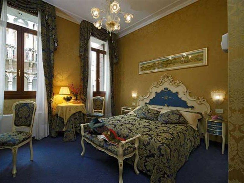 Hotel Becher Венеція Екстер'єр фото