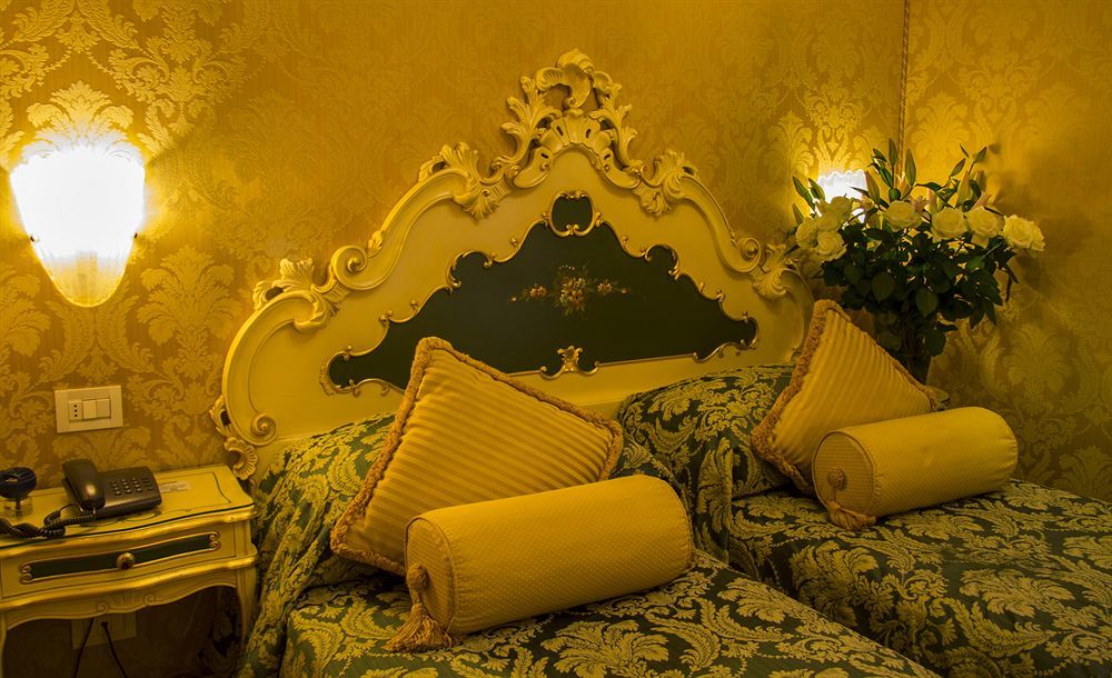 Hotel Becher Венеція Екстер'єр фото