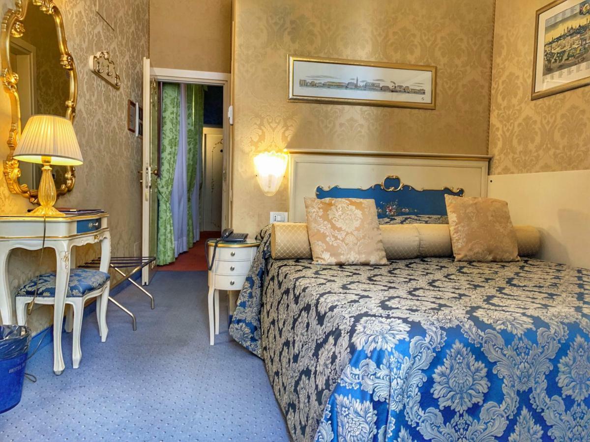 Hotel Becher Венеція Екстер'єр фото